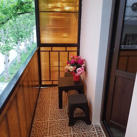 Appartement Квартира В Сухуми Extérieur photo